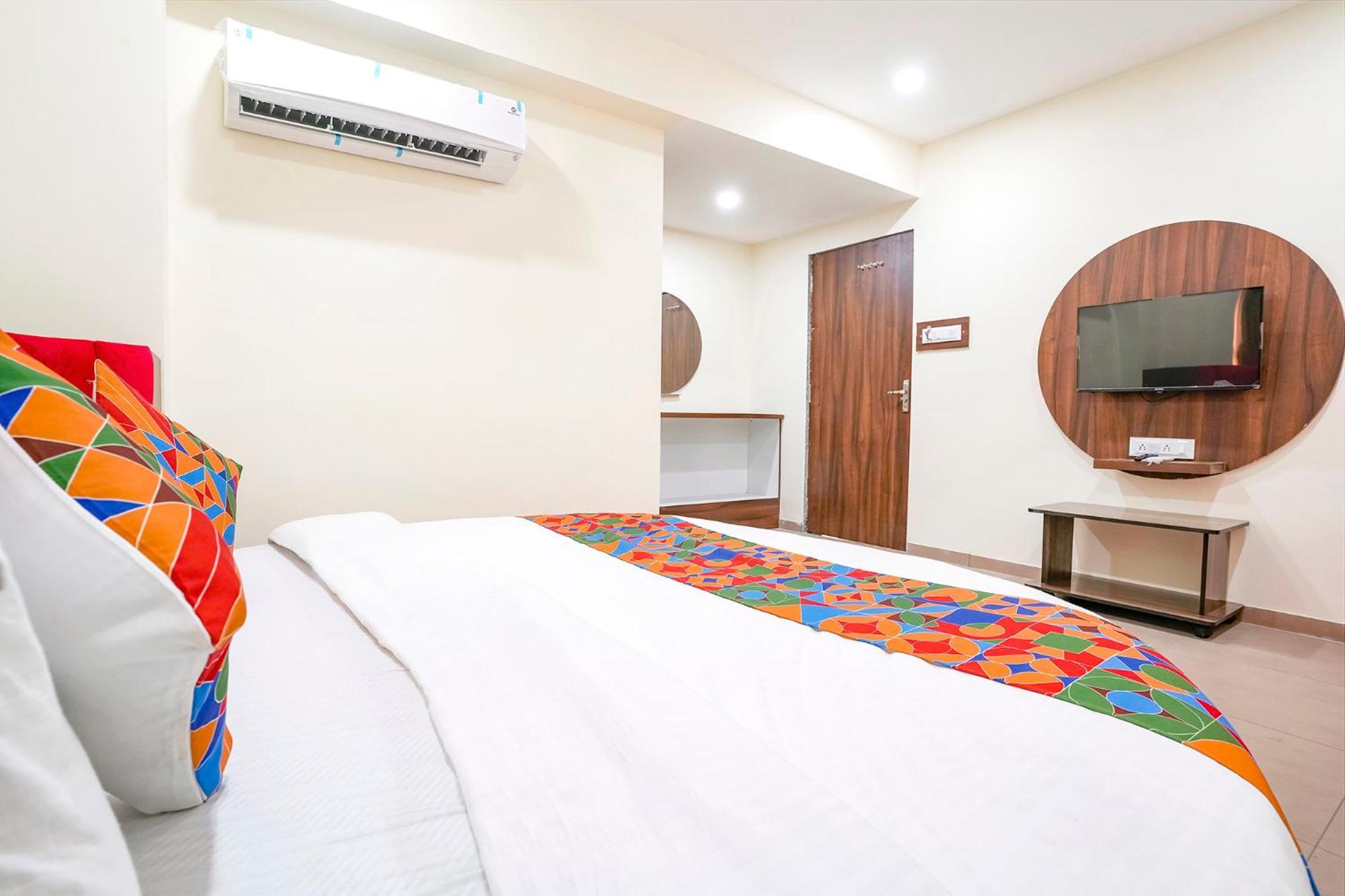 Fabhotel Hill Park I วาโดดารา ภายนอก รูปภาพ